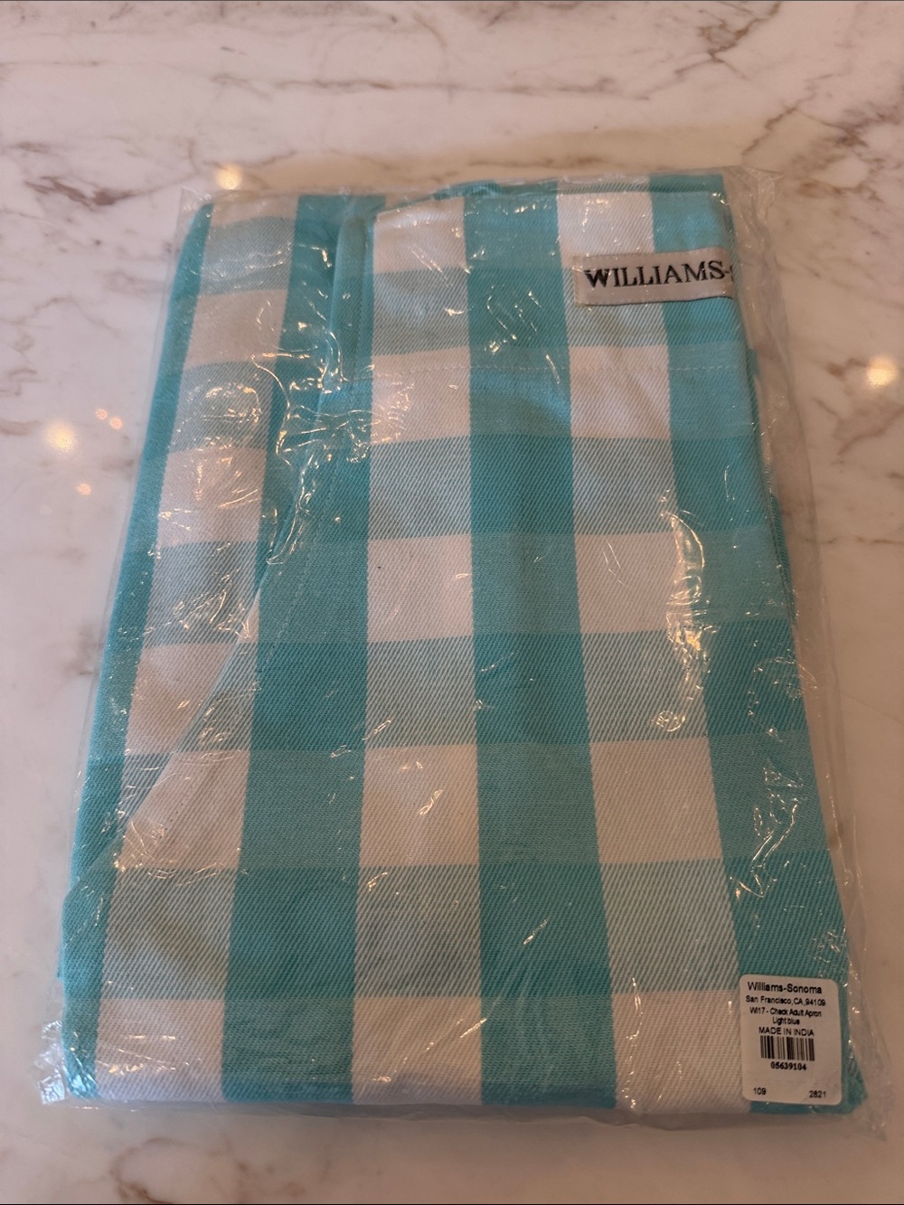 NWT Williams Sonoma Adult Aqua and White Check Apron